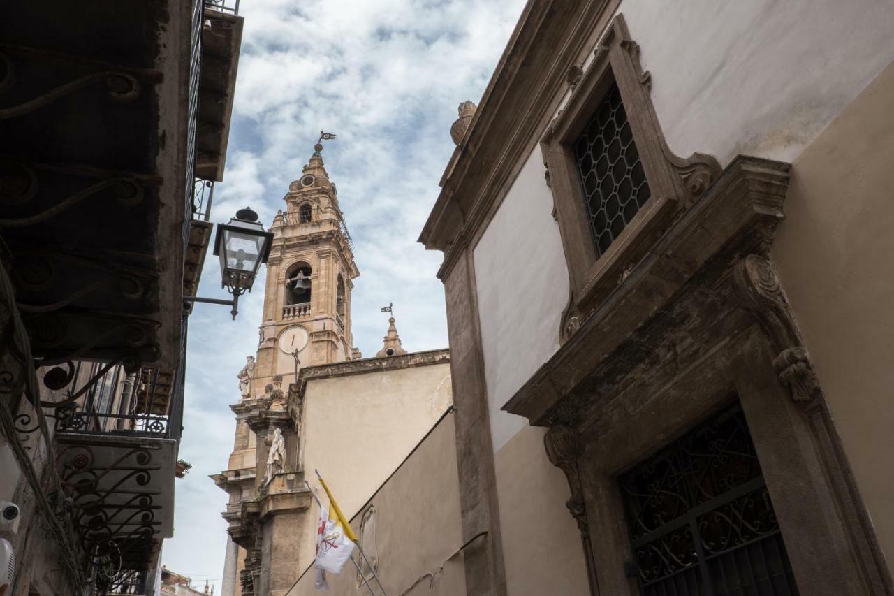 Centro Storico Casa Dell'Orologio Lejlighed Palermo Eksteriør billede